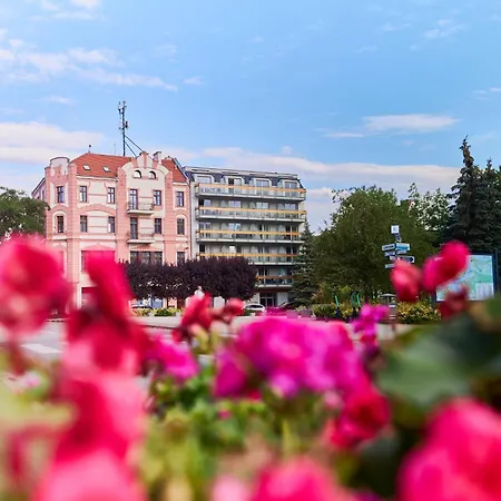 Golden Hour Apartments- Plac Slowianski 25 سفينويتشي