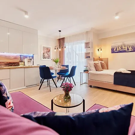 Golden Hour Apartments- Plac Slowianski 25 Swinoujscie