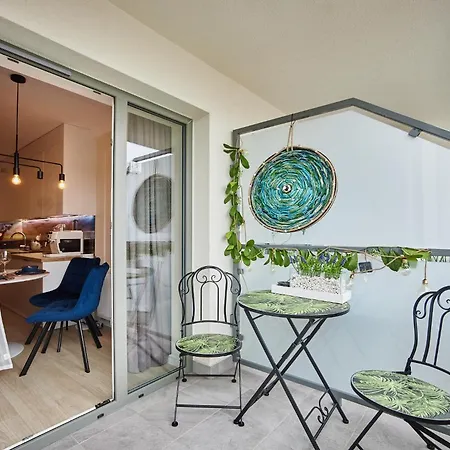 Golden Hour Apartments- Plac Słowiański 25 Apartament