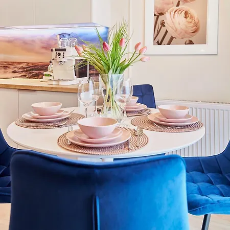 Golden Hour Apartments- Plac Slowianski 25 * Swinoujscie