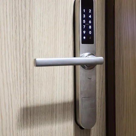 Golden Hour Apartments- Plac Slowianski 25